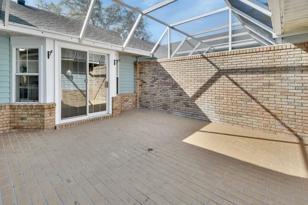 2400 S Glen Eagles Drive Deland FL 32724
