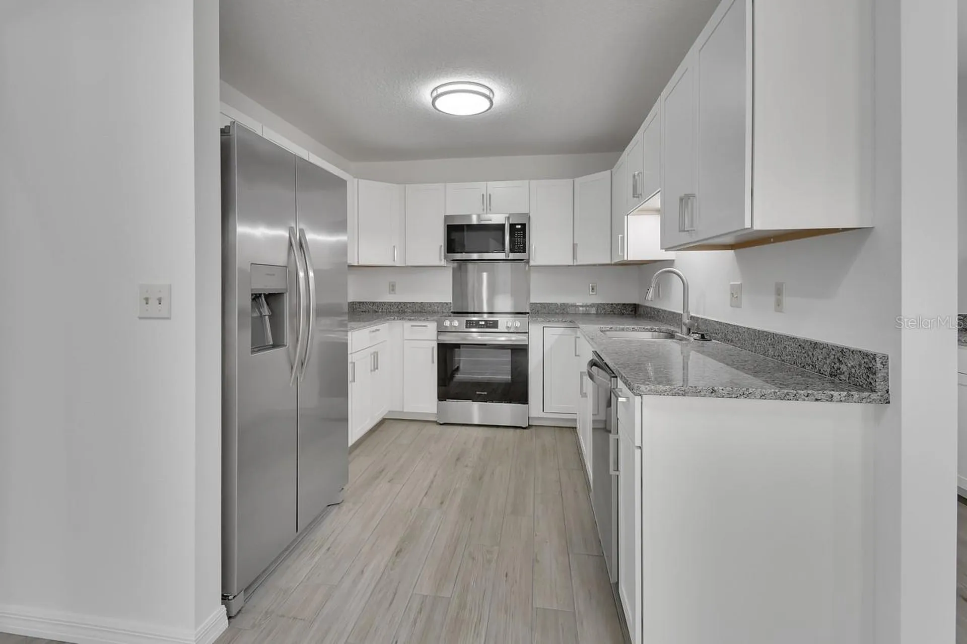 2400 S Glen Eagles Drive Deland FL 32724