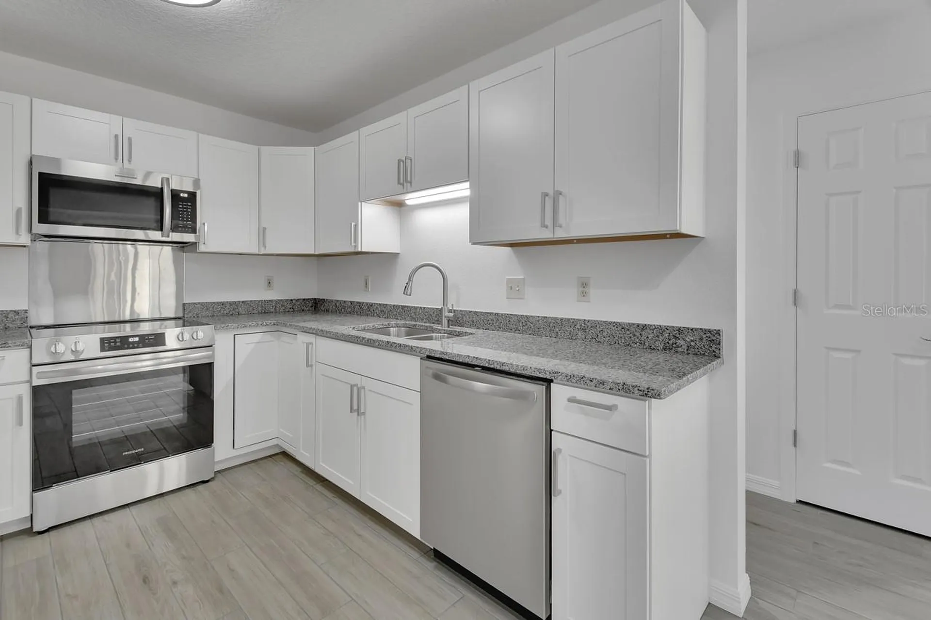 2400 S Glen Eagles Drive Deland FL 32724
