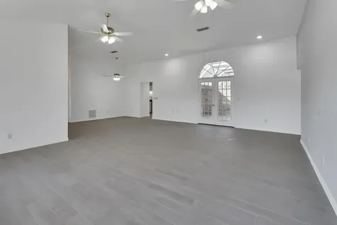 2400 S Glen Eagles Drive Deland FL 32724