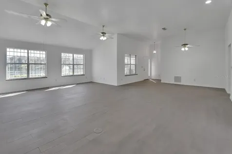 2400 S Glen Eagles Drive Deland FL 32724
