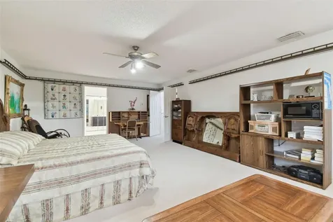 9142 16th Avenue Circle NW Bradenton FL 34209