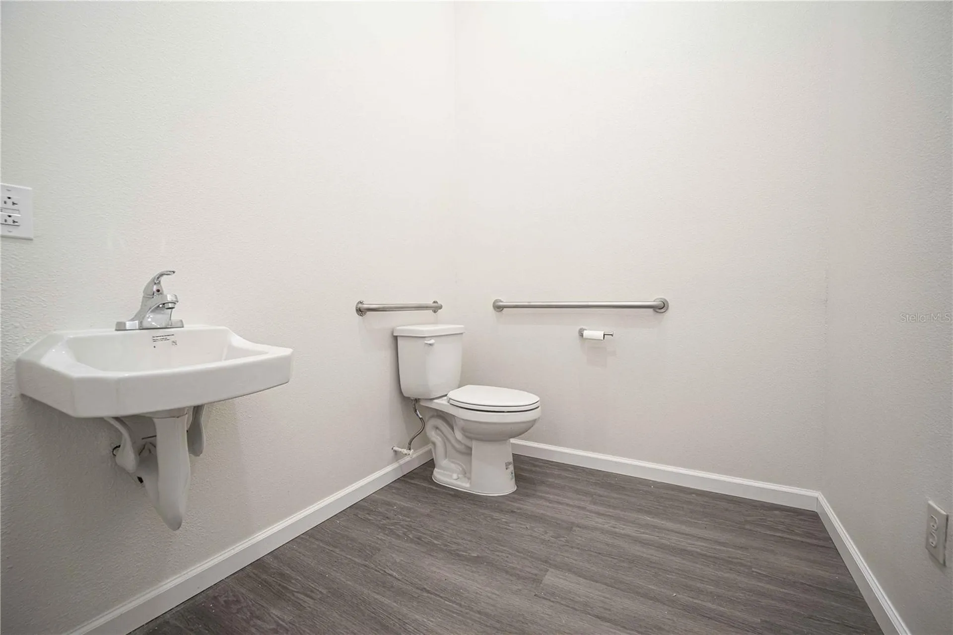 101 Huey Street Wildwood FL 34785