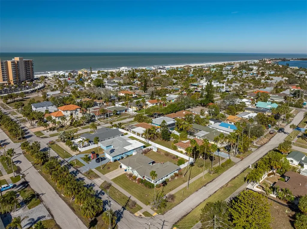 66 Kipling Plaza Clearwater Beach FL 33767