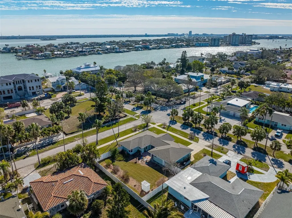 66 Kipling Plaza Clearwater Beach FL 33767