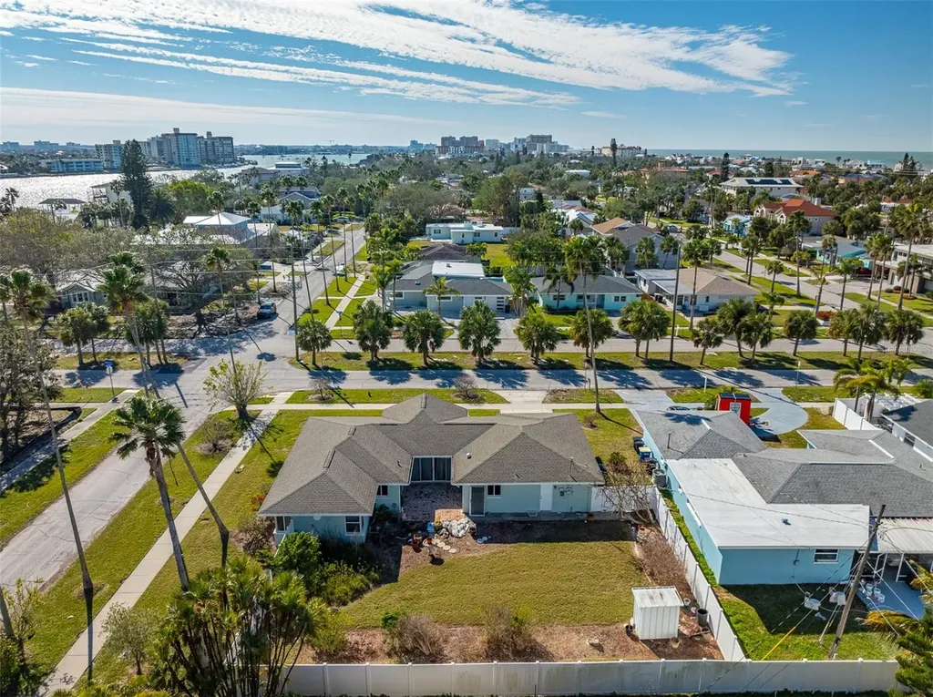 66 Kipling Plaza Clearwater Beach FL 33767