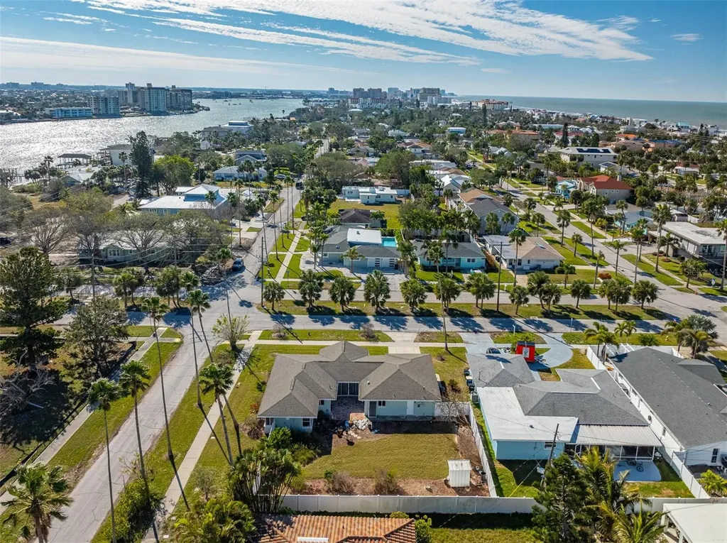 66 Kipling Plaza Clearwater Beach FL 33767
