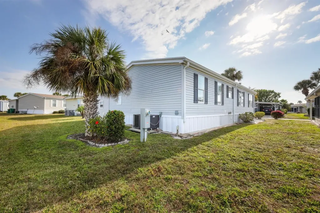 2100 Kings Highway Port Charlotte FL 33980
