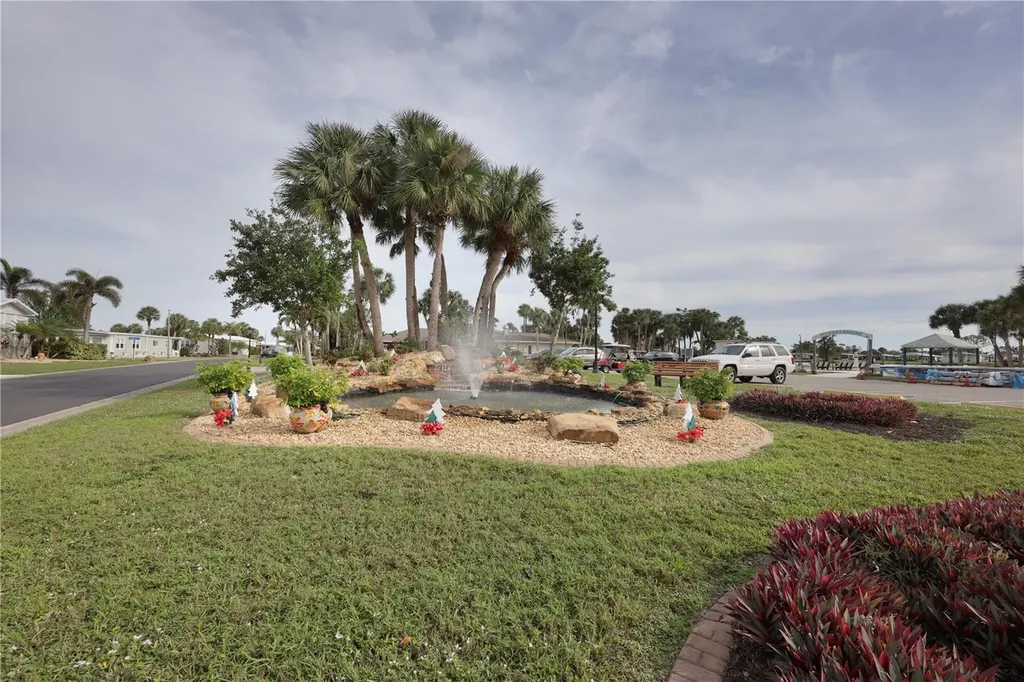 2100 Kings Highway Port Charlotte FL 33980