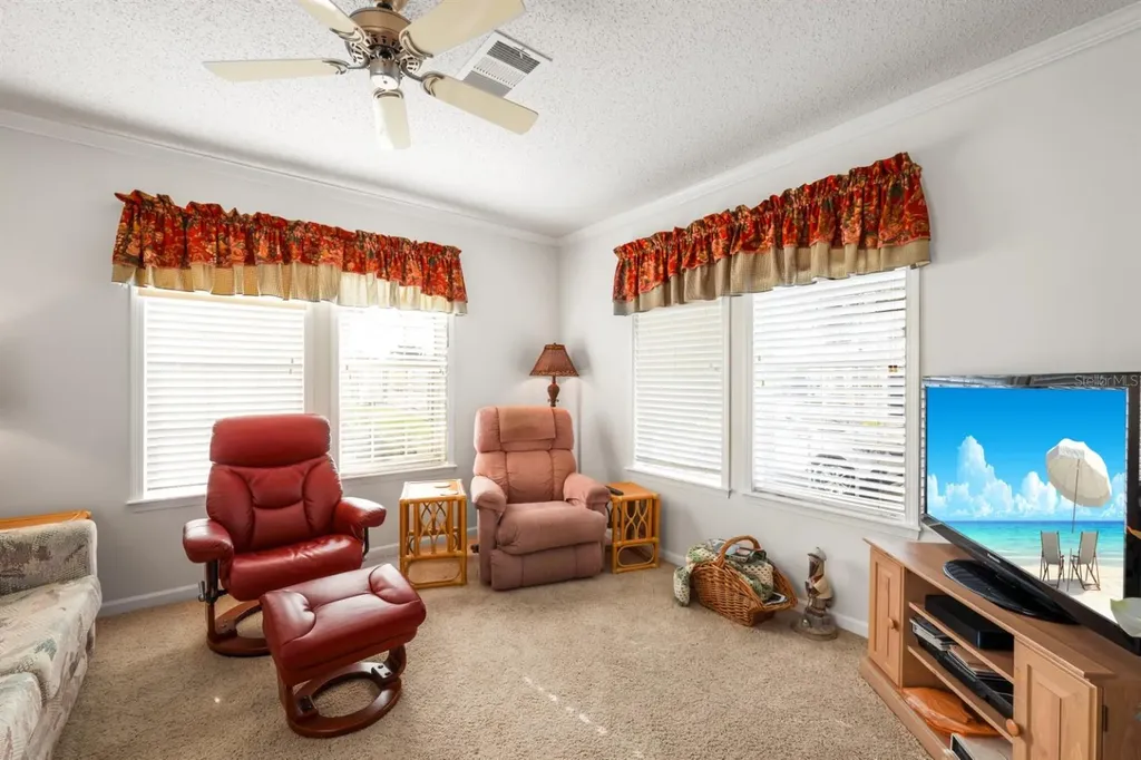 2100 Kings Highway Port Charlotte FL 33980