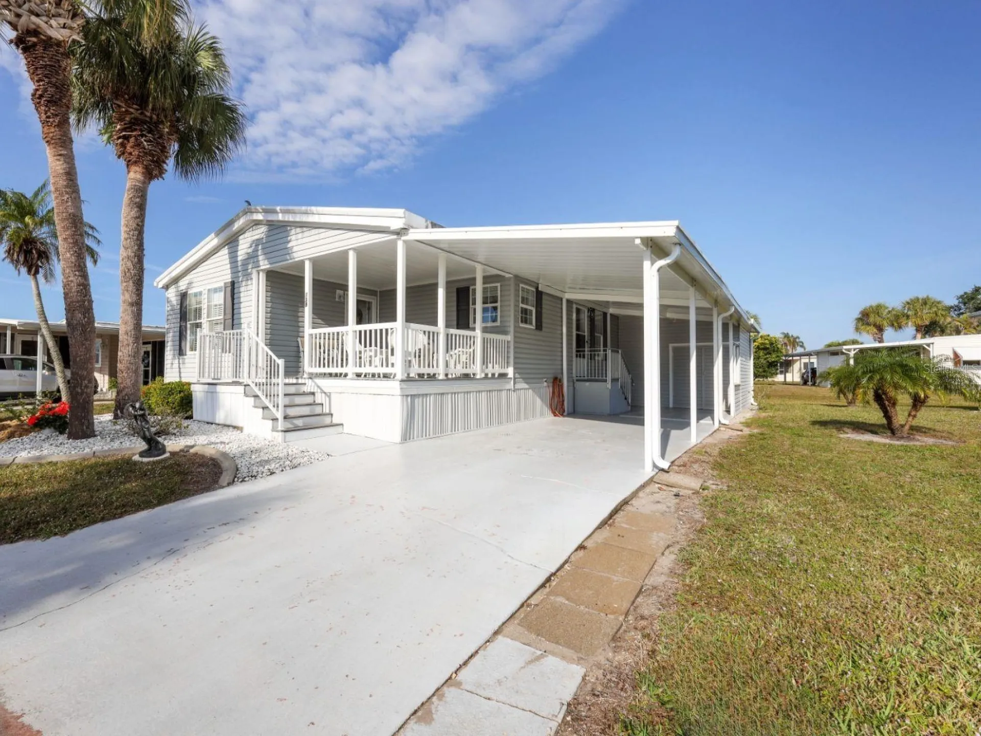2100 Kings Highway Port Charlotte FL 33980