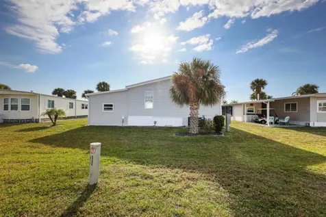 2100 Kings Highway Port Charlotte FL 33980