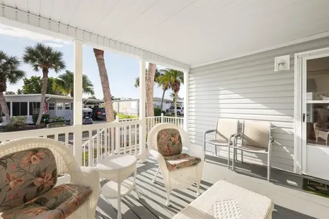 2100 Kings Highway Port Charlotte FL 33980