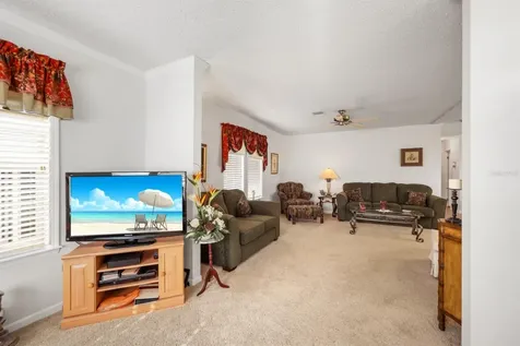2100 Kings Highway Port Charlotte FL 33980