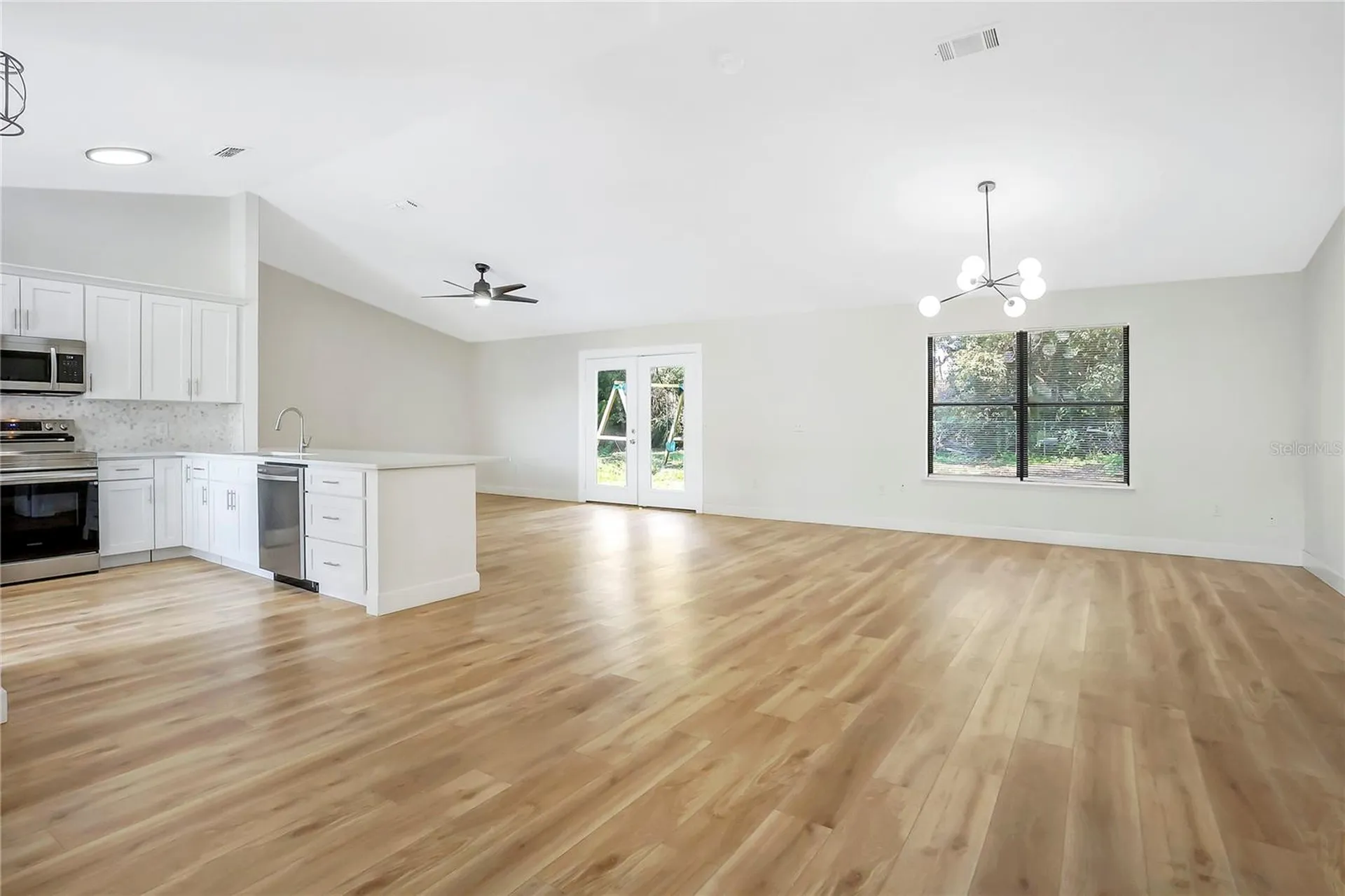 1995 Brewster Drive Deltona FL 32738
