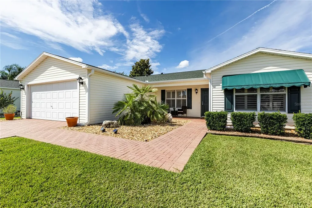 3218 Woodridge Drive The Villages FL 32162