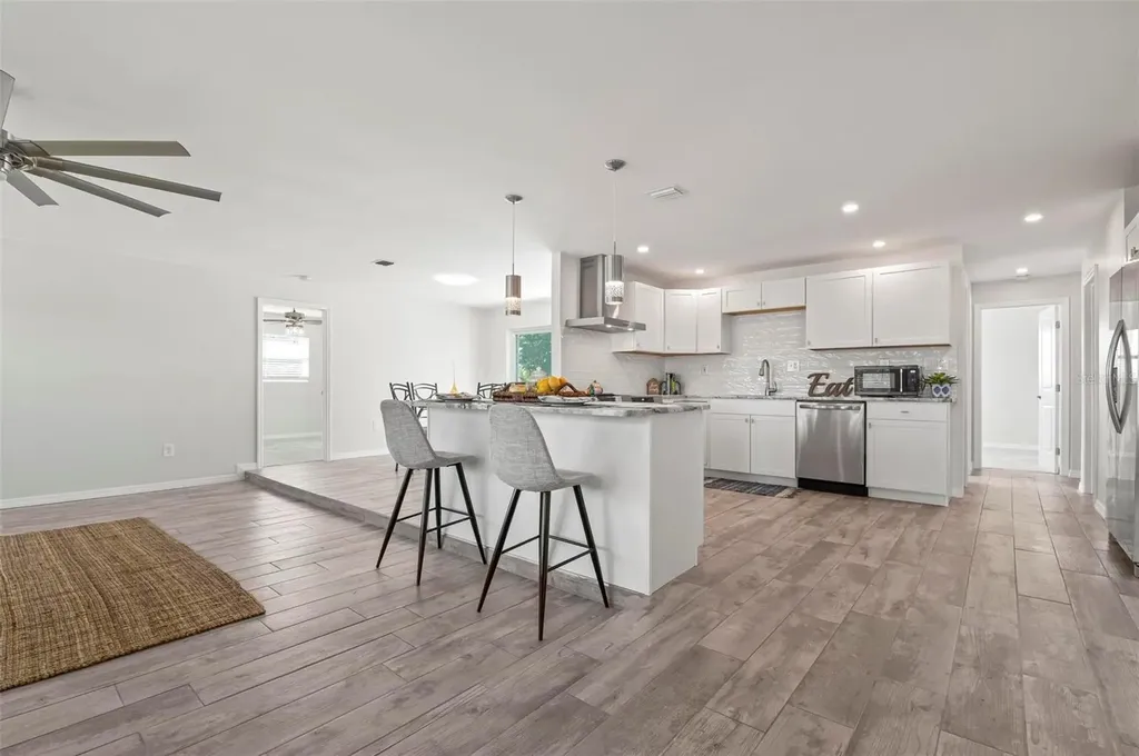 84 Caddy Road Rotonda West FL 33947