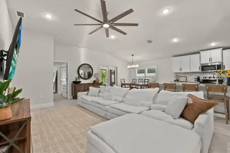 2556 Averland Loop North Port FL 34287