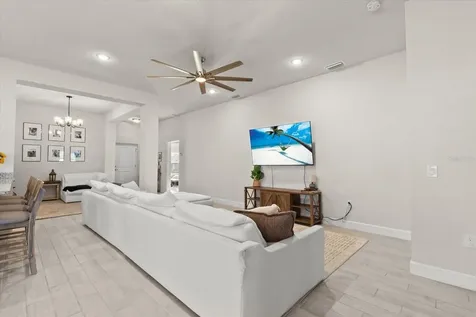 2556 Averland Loop North Port FL 34287