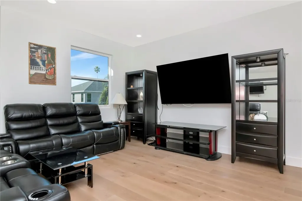 4604 W Lowell Avenue Tampa FL 33629