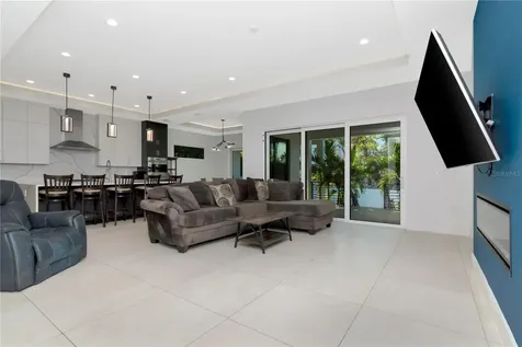4604 W Lowell Avenue Tampa FL 33629