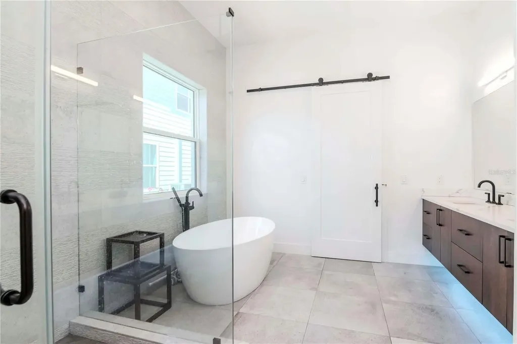 4604 W Lowell Avenue Tampa FL 33629