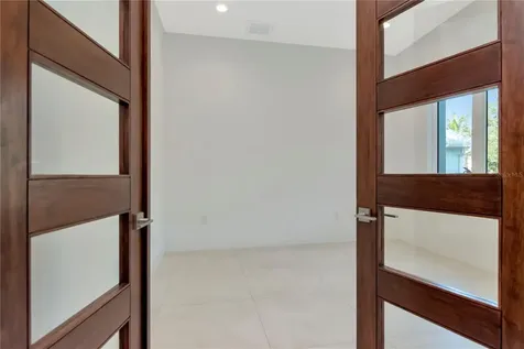 4604 W Lowell Avenue Tampa FL 33629