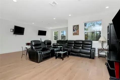 4604 W Lowell Avenue Tampa FL 33629