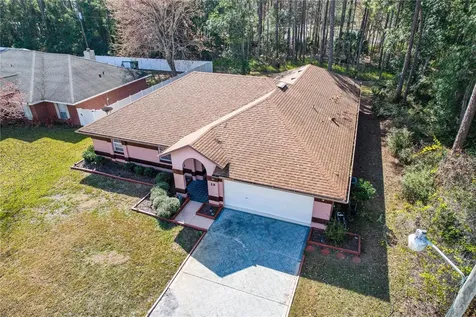 29 Woodlawn Drive Palm Coast FL 32164