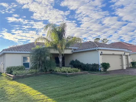 4119 Bella Isle Circle Kissimmee FL 34746