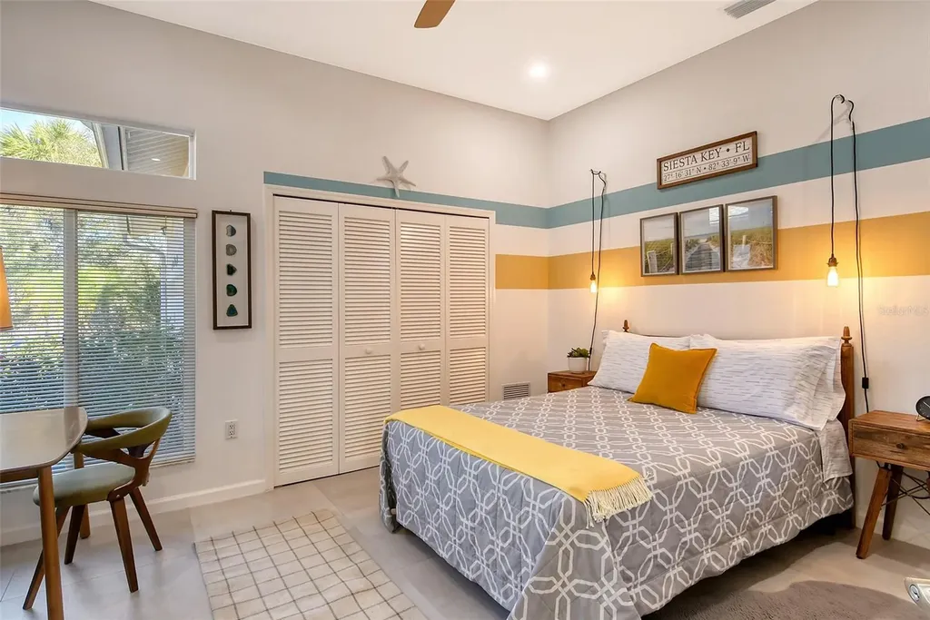746 Plymouth Street Sarasota FL 34242