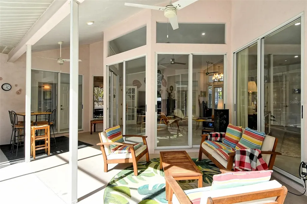 746 Plymouth Street Sarasota FL 34242