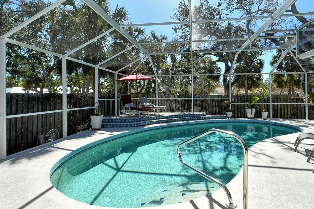 746 Plymouth Street Sarasota FL 34242