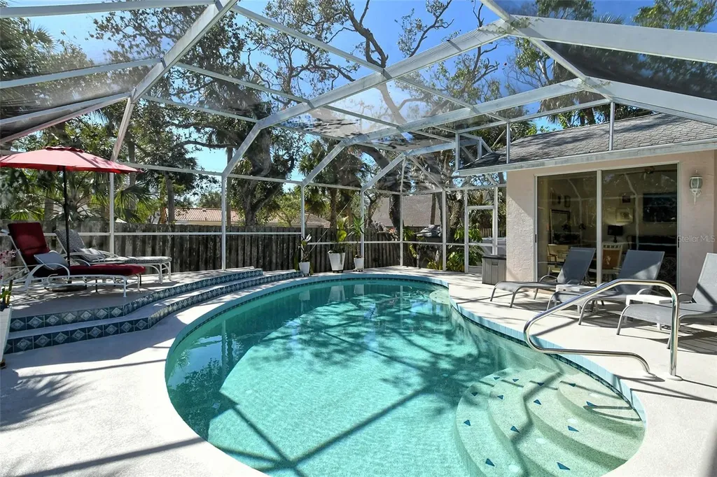 746 Plymouth Street Sarasota FL 34242