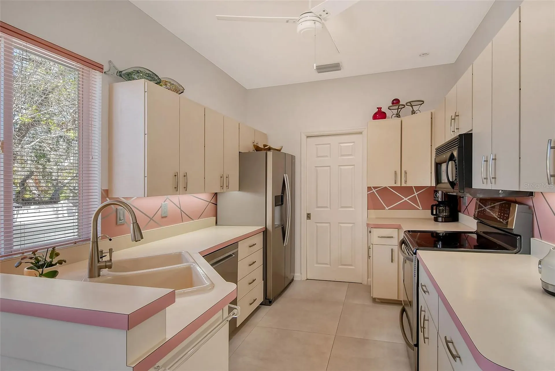 746 Plymouth Street Sarasota FL 34242