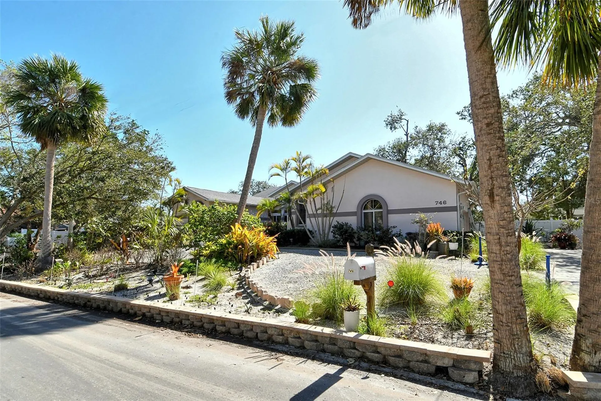 746 Plymouth Street Sarasota FL 34242