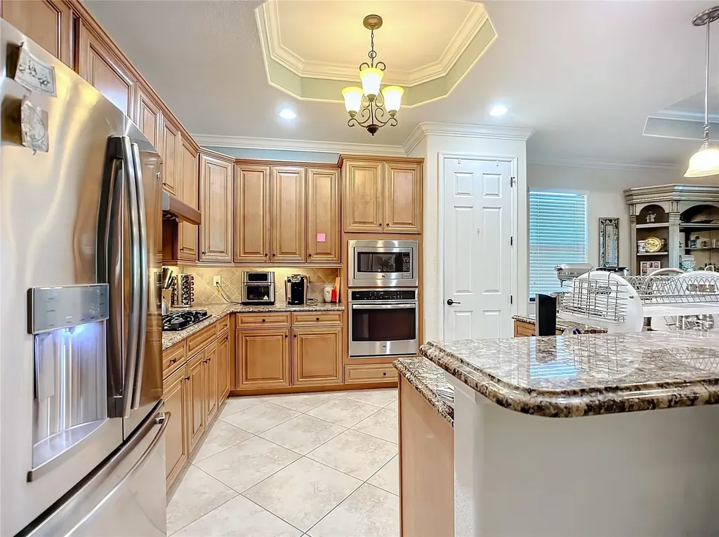 2902 Aviamar Circle Naples FL 34114