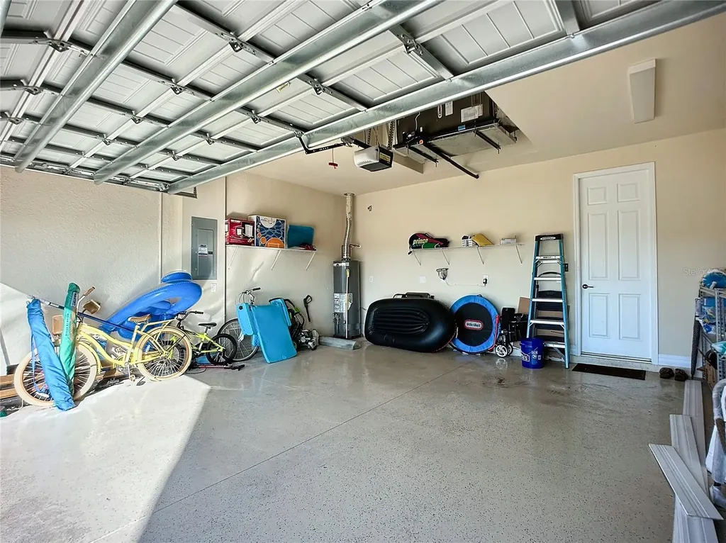 2902 Aviamar Circle Naples FL 34114
