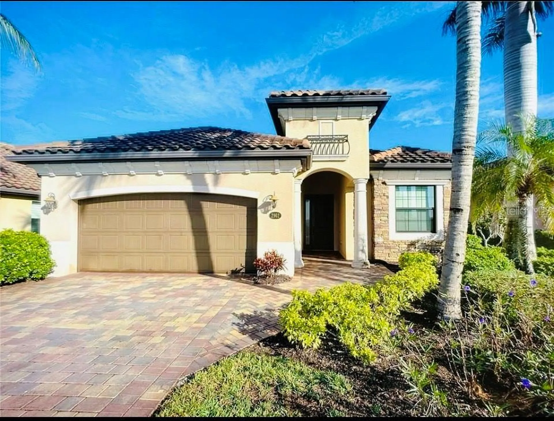 2902 Aviamar Circle Naples FL 34114