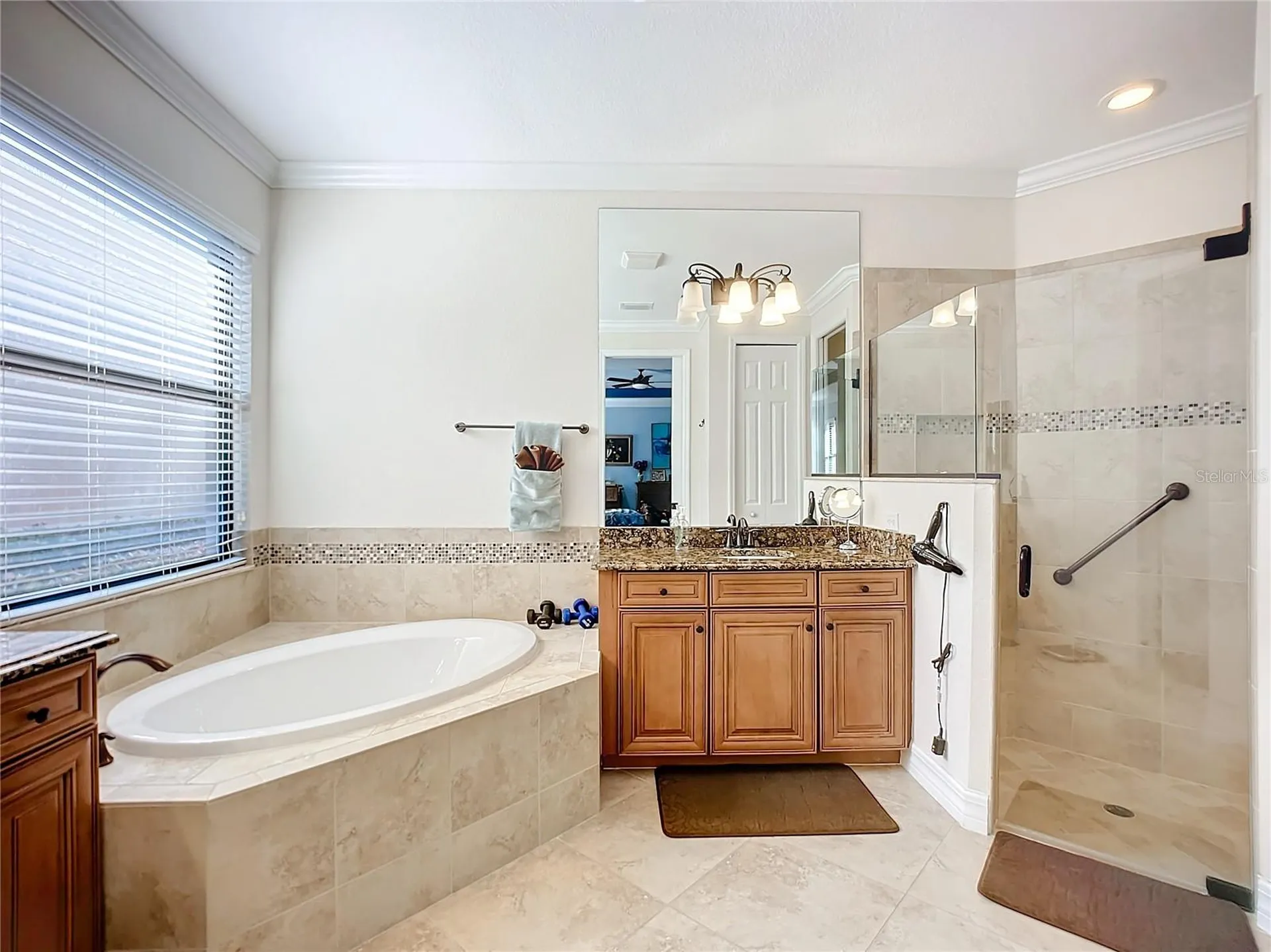 2902 Aviamar Circle Naples FL 34114
