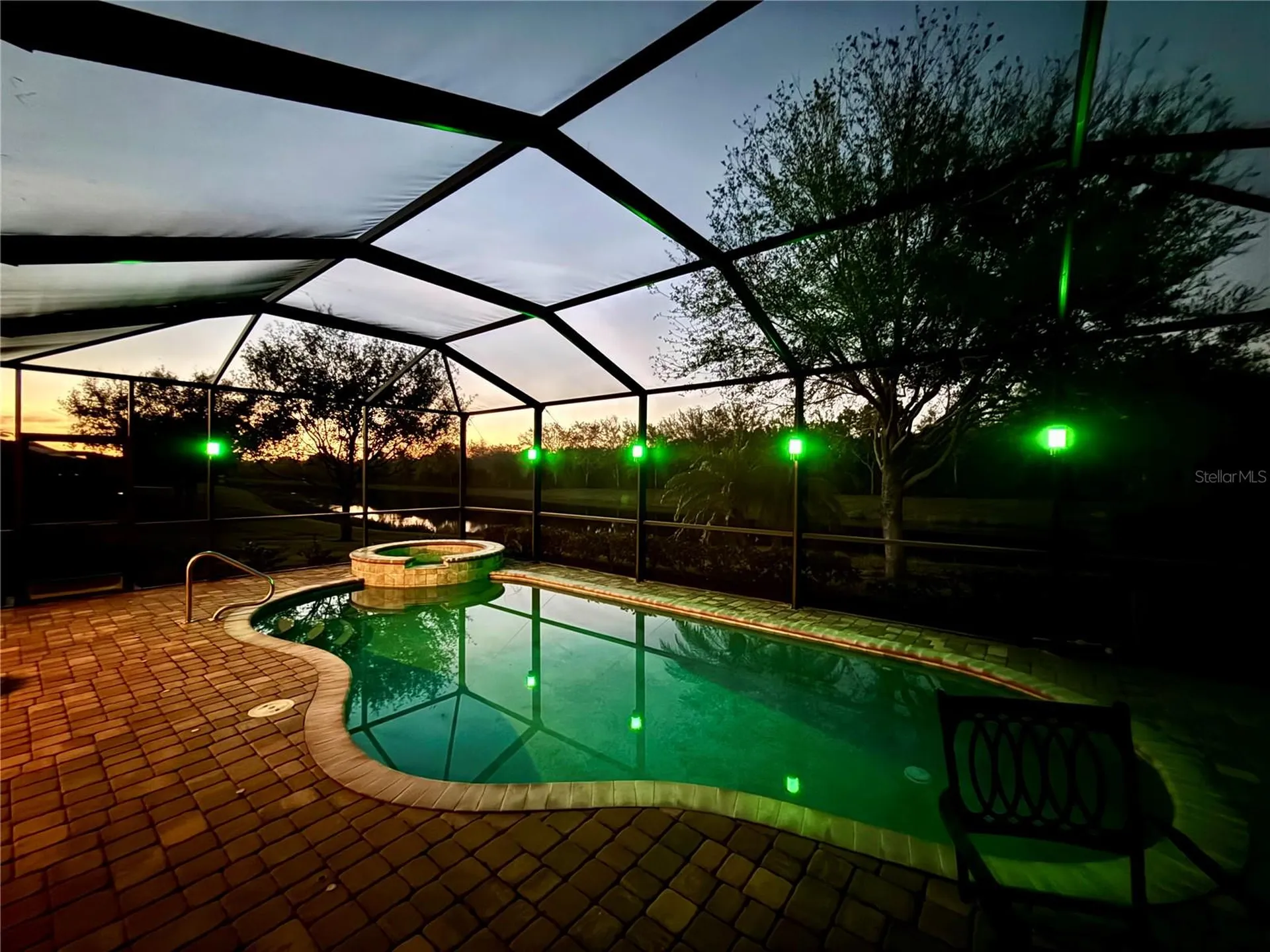 2902 Aviamar Circle Naples FL 34114