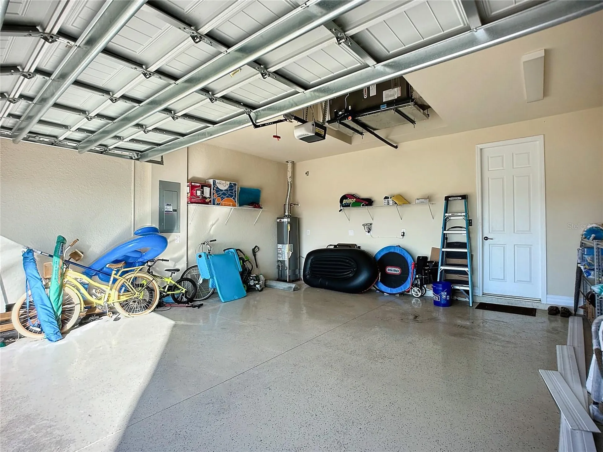 2902 Aviamar Circle Naples FL 34114