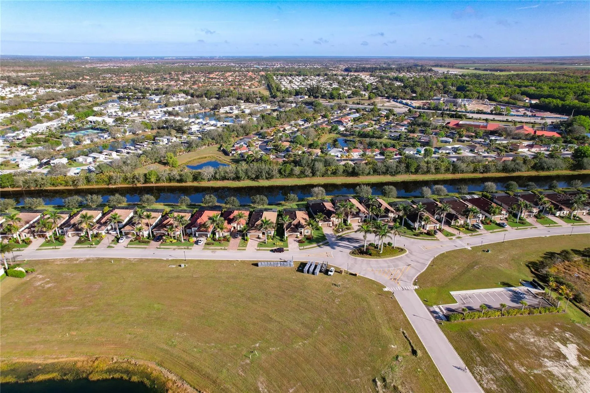 2902 Aviamar Circle Naples FL 34114