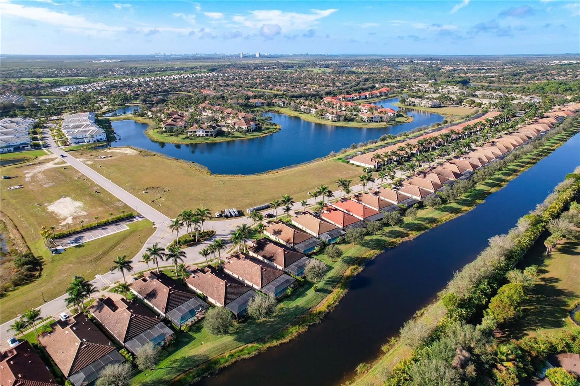 2902 Aviamar Circle Naples FL 34114