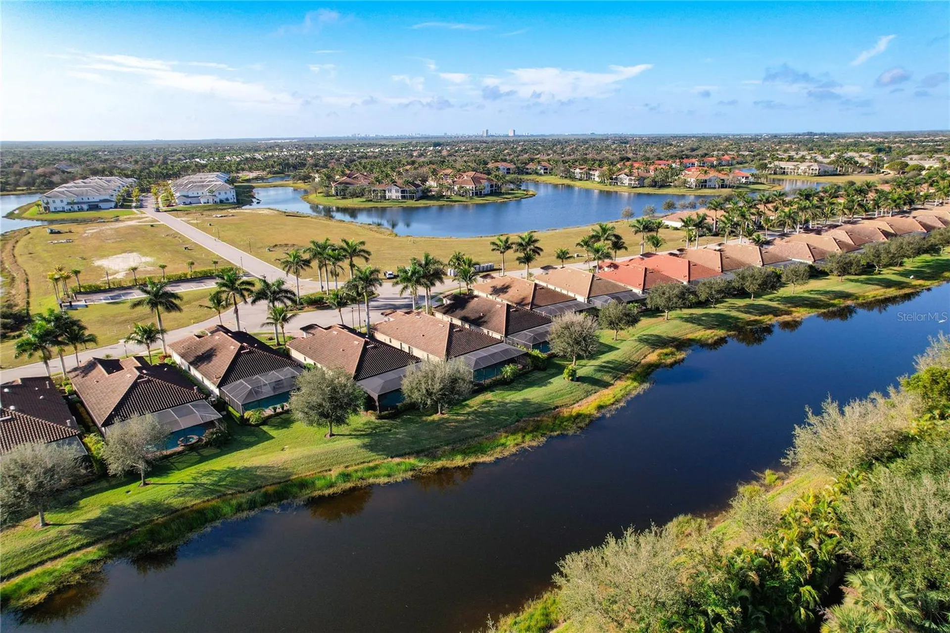 2902 Aviamar Circle Naples FL 34114