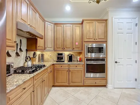 2902 Aviamar Circle Naples FL 34114