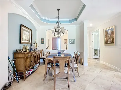 2902 Aviamar Circle Naples FL 34114