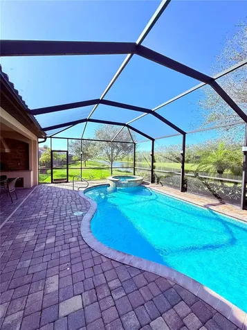 2902 Aviamar Circle Naples FL 34114