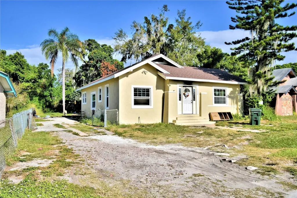 1155 S Lake Shore Way Lake Alfred FL 33850