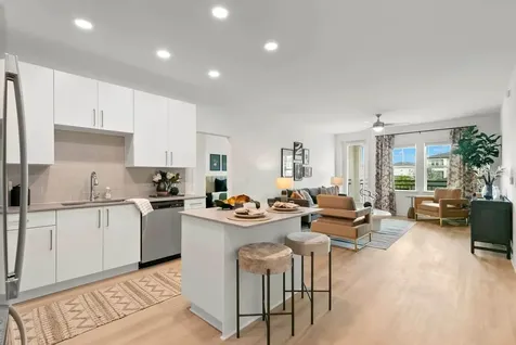 1310 Ridgeview Circle Davenport FL 33896